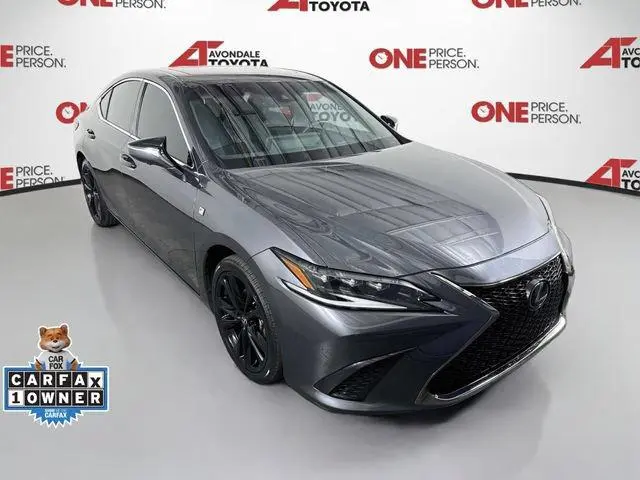 2024 Lexus ES 300h F SPORT Handling