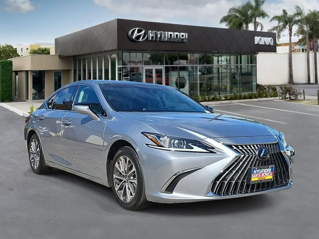 2022 Lexus ES 350 Base