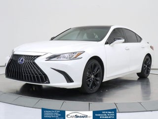 2022 Lexus ES 300h Premium