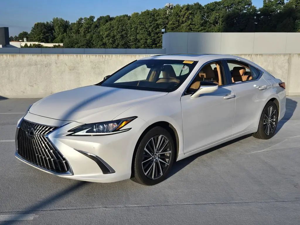2023 Lexus ES 350 Base