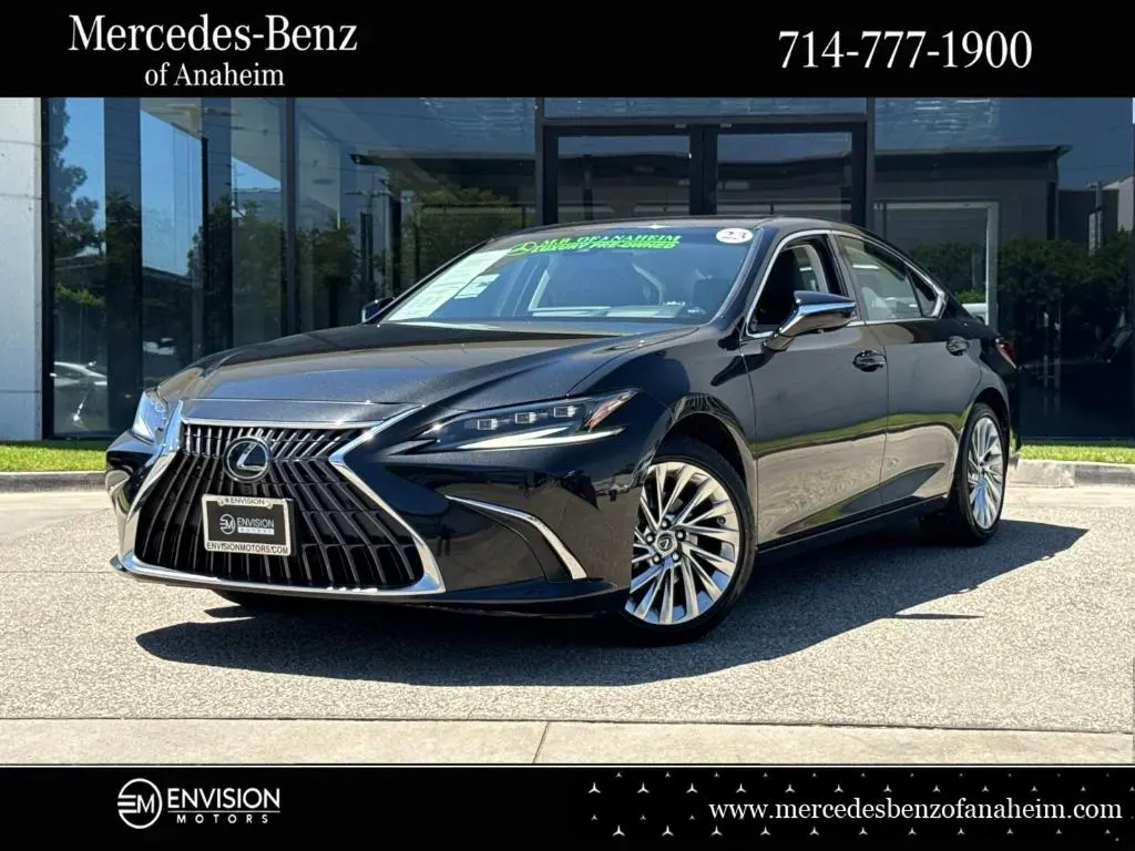2023 Lexus ES 300h Luxury