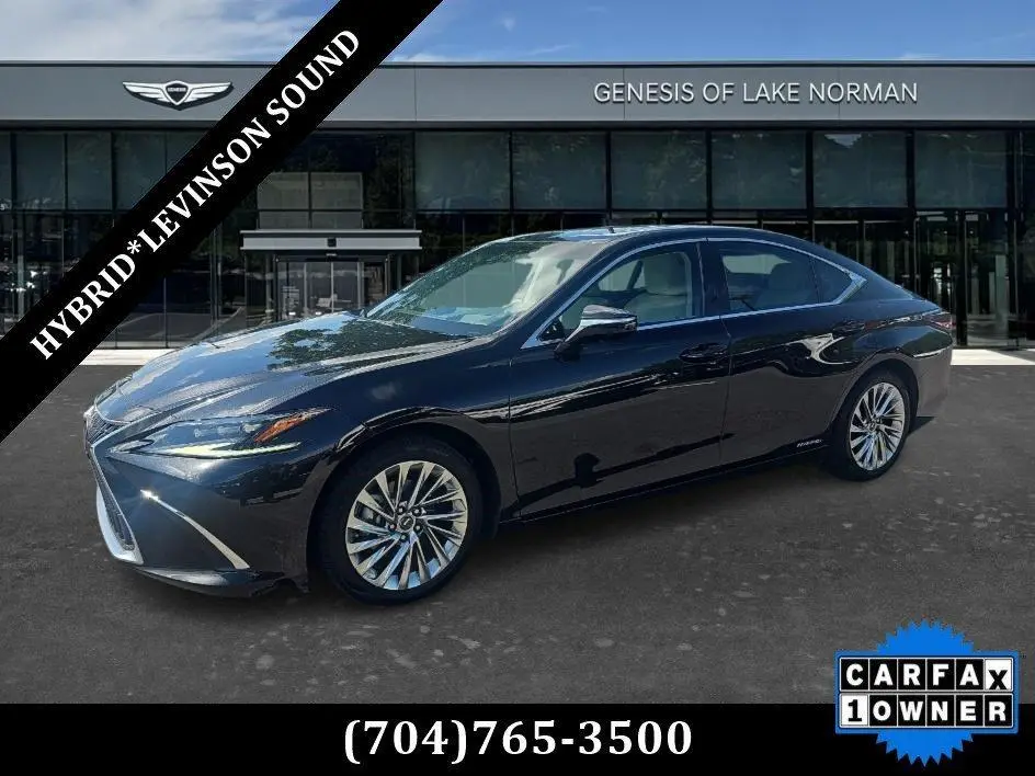 2022 Lexus ES 300h Ultra Luxury