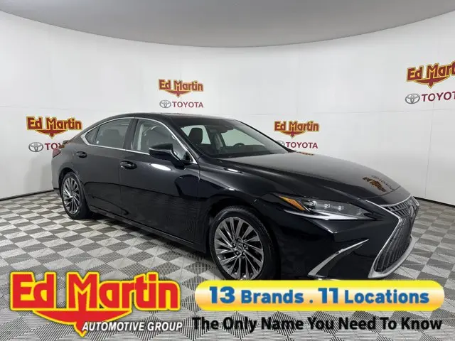 2024 Lexus ES 300h Ultra Luxury