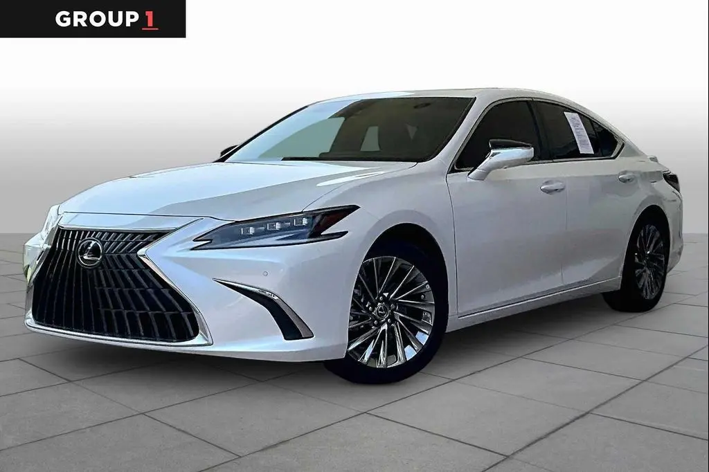 2024 Lexus ES 300h Ultra Luxury