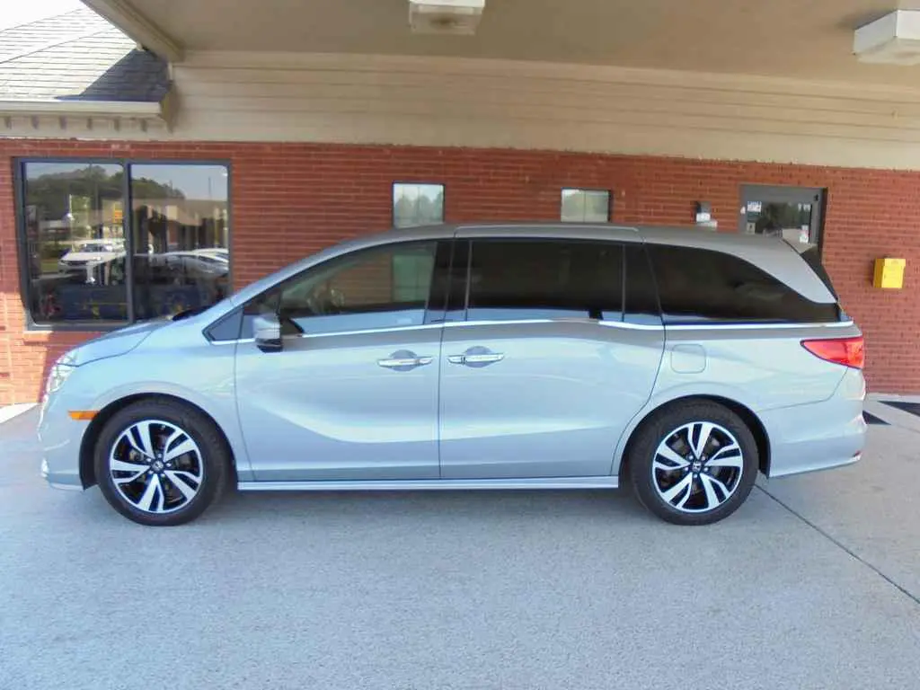 2019 Honda Odyssey Elite