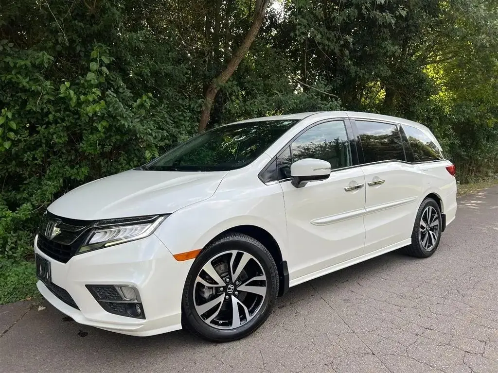 2018 Honda Odyssey Elite