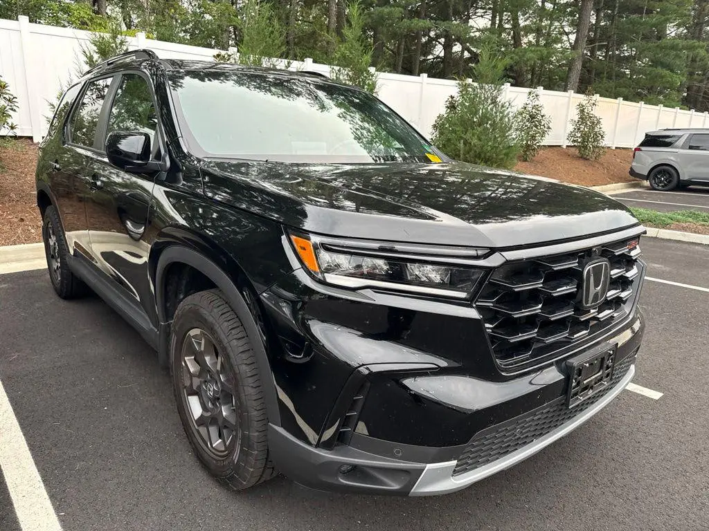 2025 Honda Pilot TrailSport