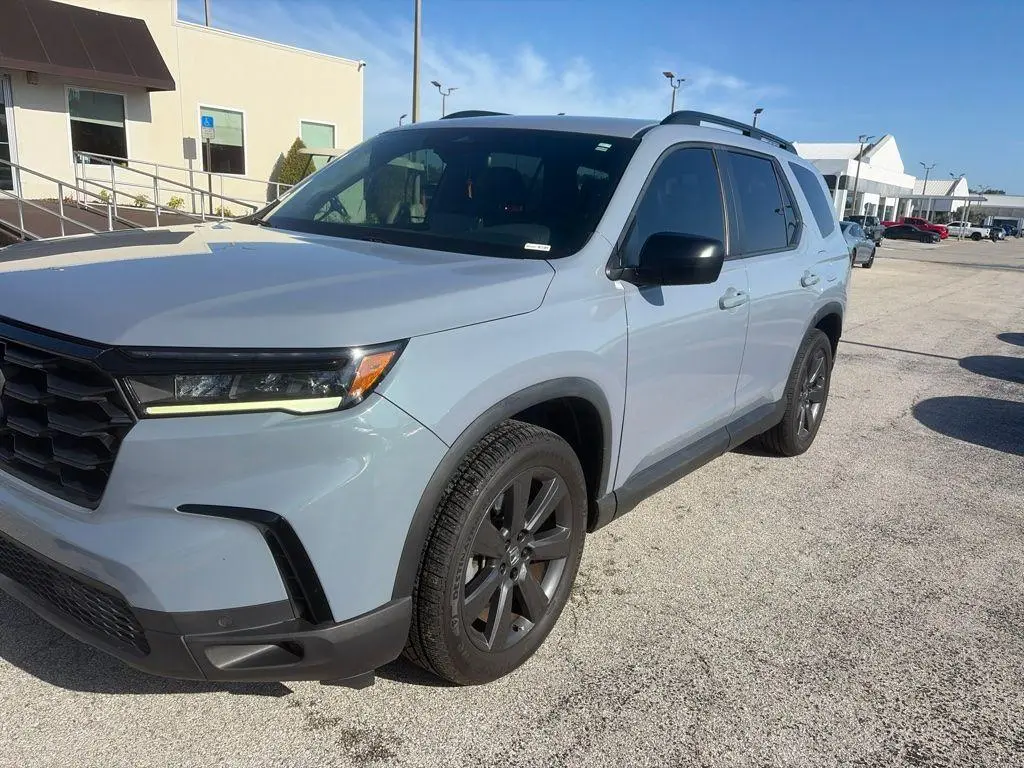 2023 Honda Pilot Sport