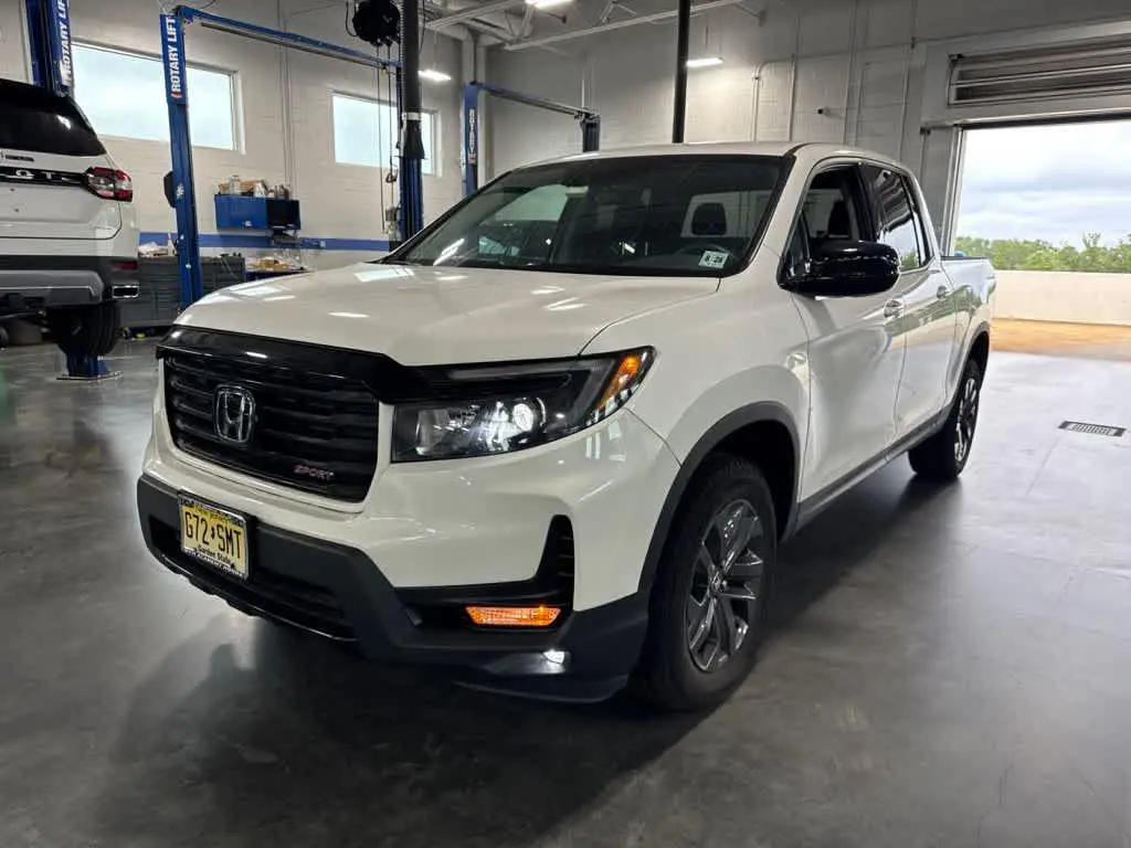 2023 Honda Ridgeline Sport