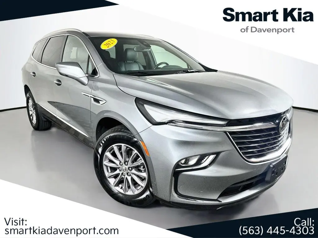 2023 Buick Enclave Essence