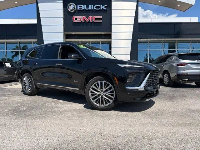 2026 Buick Enclave Avenir