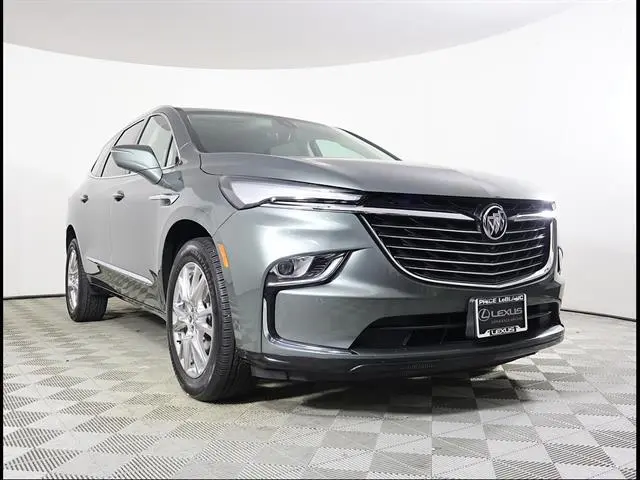 2023 Buick Enclave Premium