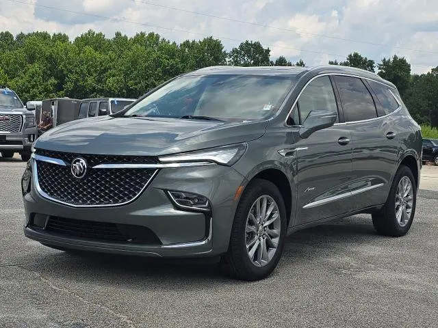 2023 Buick Enclave Avenir