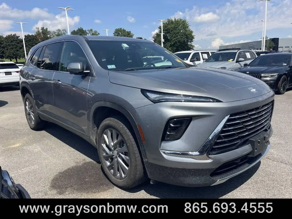 2025 Buick Enclave Preferred