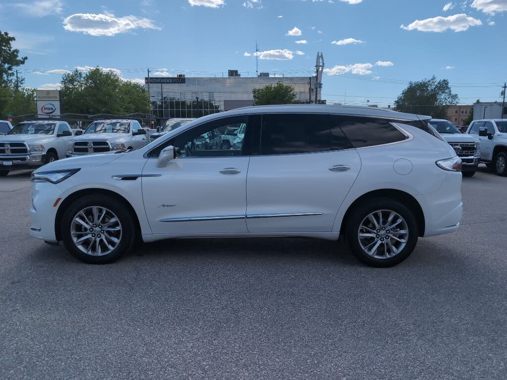 2023 Buick Enclave Avenir
