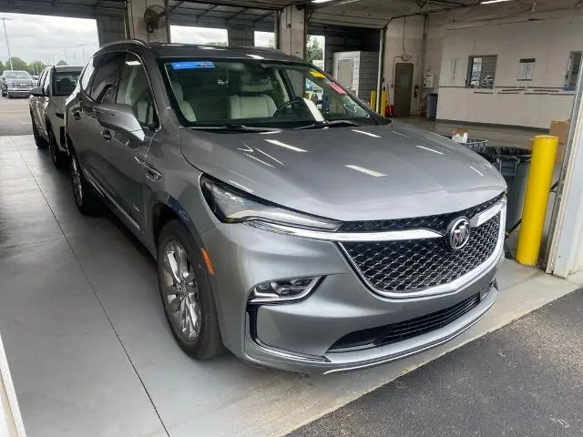 2023 Buick Enclave Avenir