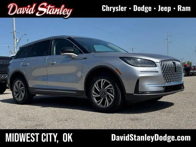 2023 Lincoln Corsair Standard
