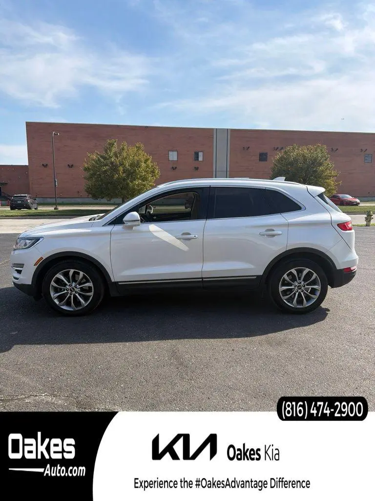 2017 Lincoln MKC Select