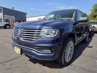 2017 Lincoln Navigator Select
