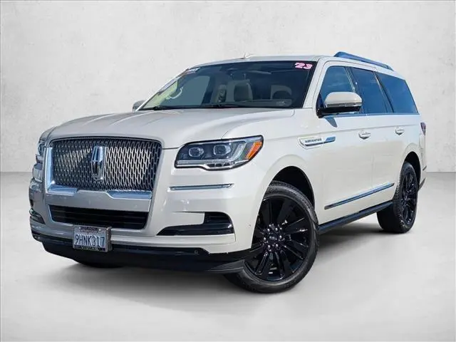 2023 Lincoln Navigator Reserve