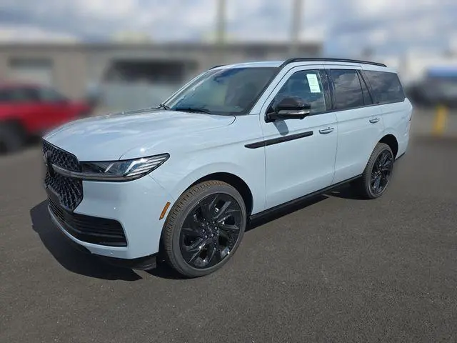 2027 Lincoln Navigator Reserve