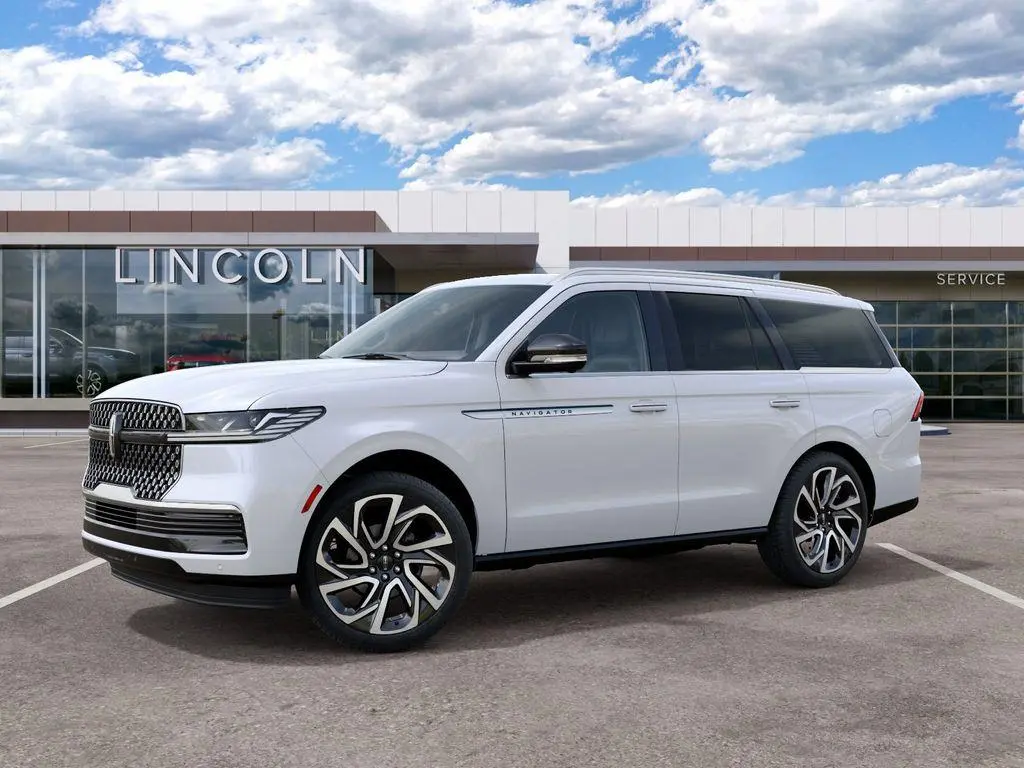 2027 Lincoln Navigator Reserve