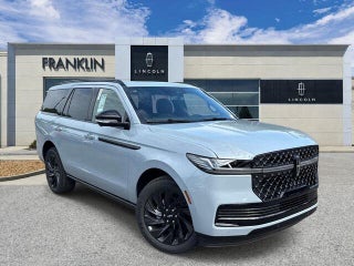 2027 Lincoln Navigator Reserve