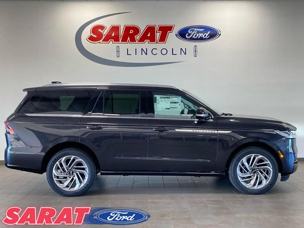 2027 Lincoln Navigator Reserve