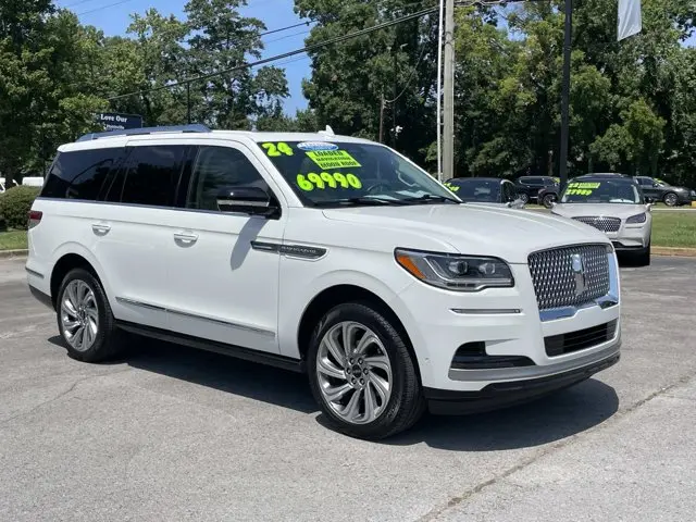 2024 Lincoln Navigator Premiere