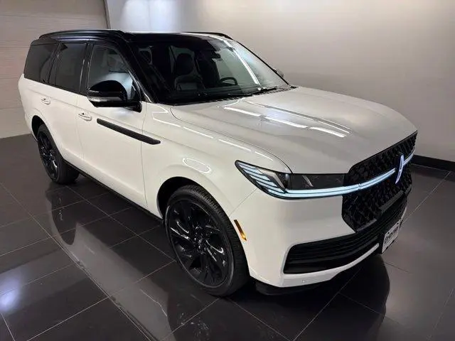 2027 Lincoln Navigator Black Label