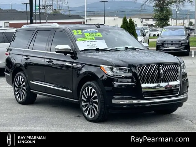 2022 Lincoln Navigator Black Label