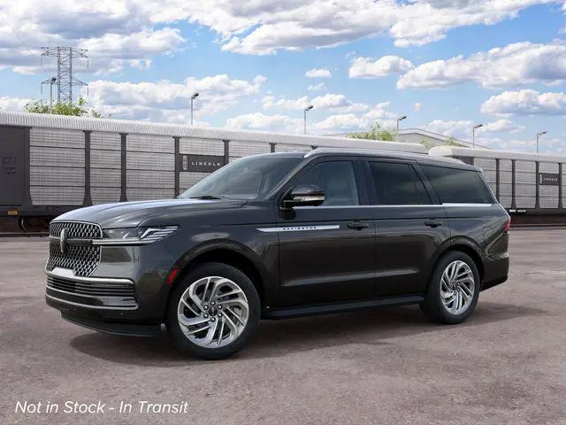 2027 Lincoln Navigator Premiere