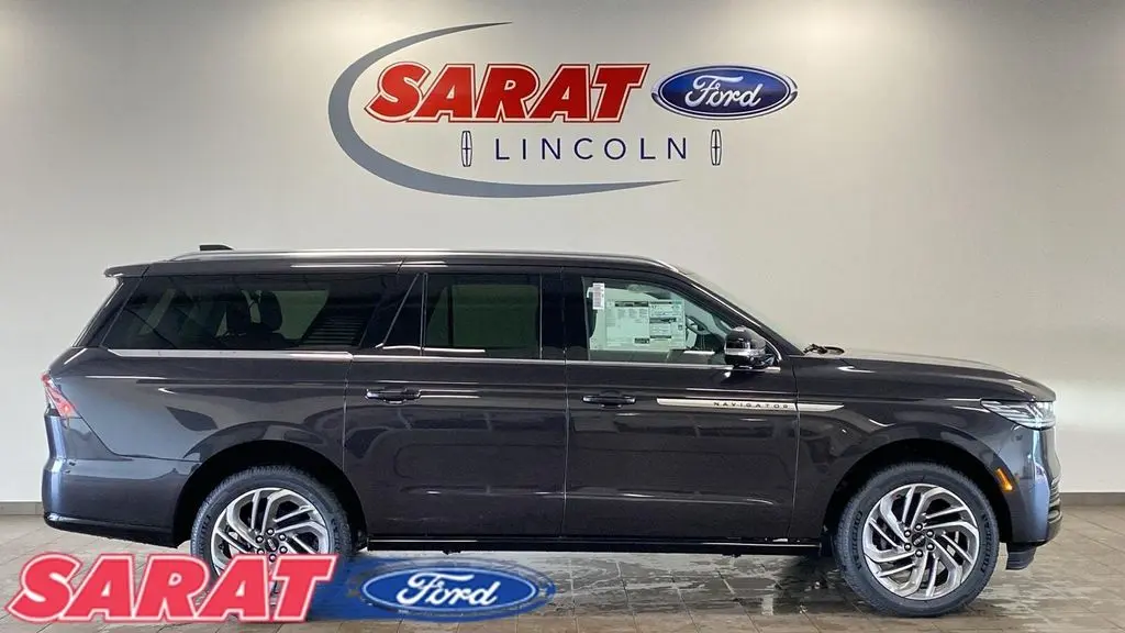 2027 Lincoln Navigator Reserve