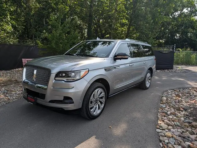 2024 Lincoln Navigator L Reserve