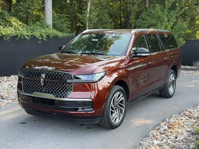 2027 Lincoln Navigator Reserve