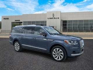 2022 Lincoln Navigator L Reserve