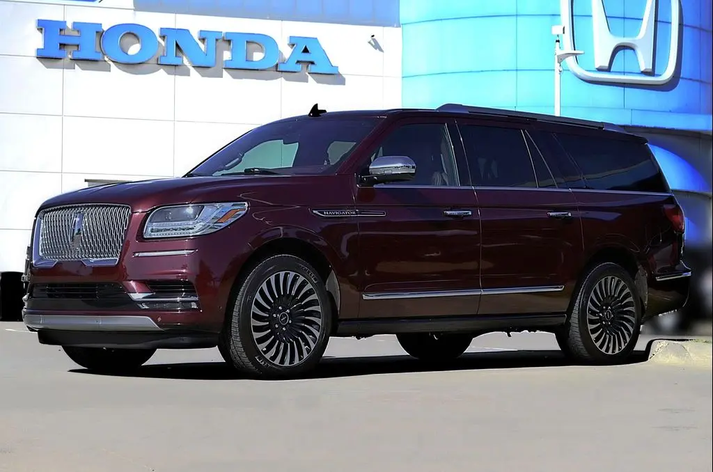2019 Lincoln Navigator L Black Label