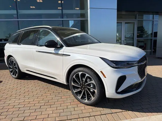 2026 Lincoln Nautilus Black Label