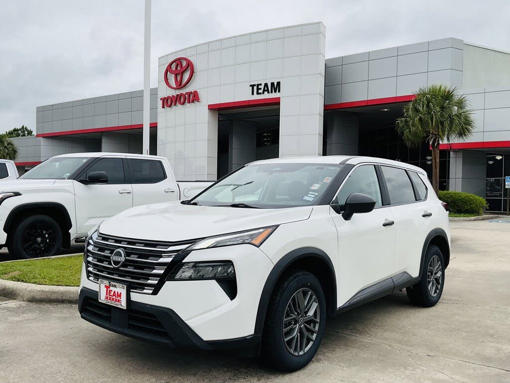 2024 Nissan Rogue S