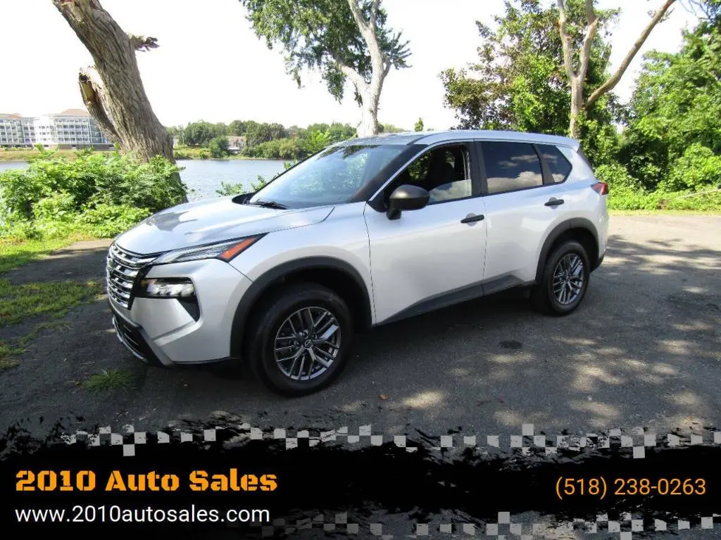 2024 Nissan Rogue S