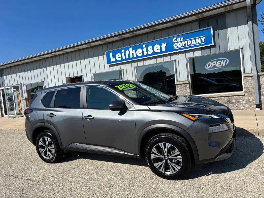 2022 Nissan Rogue SV