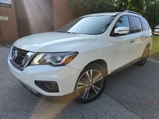 2017 Nissan Pathfinder Platinum