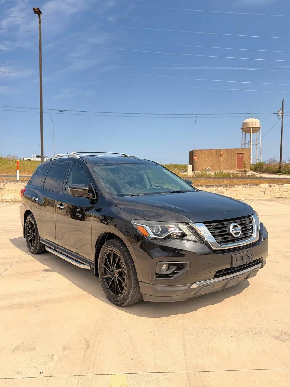 2017 Nissan Pathfinder SL
