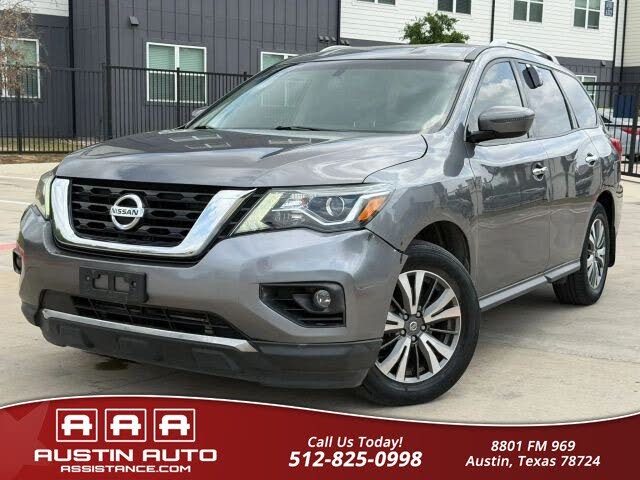 2017 Nissan Pathfinder SL