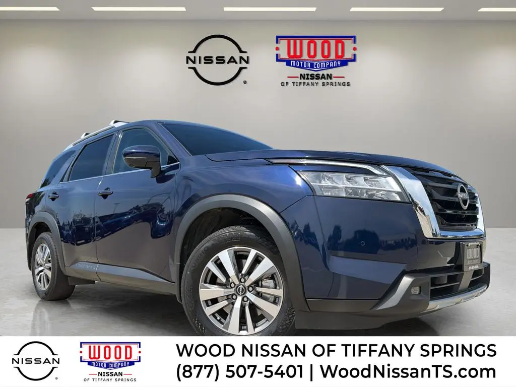 2023 Nissan Pathfinder SL
