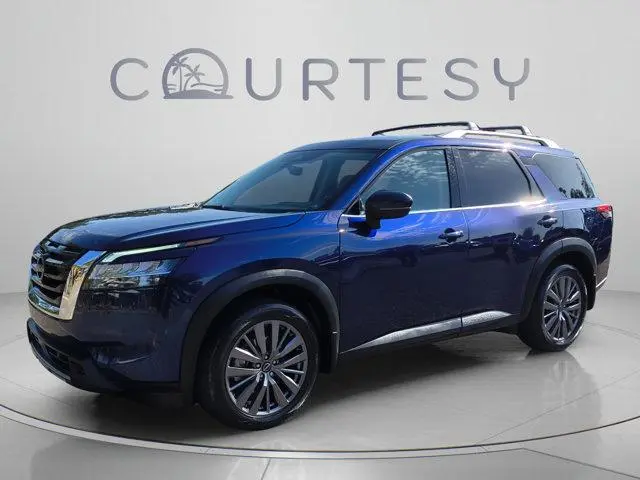 2024 Nissan Pathfinder SL
