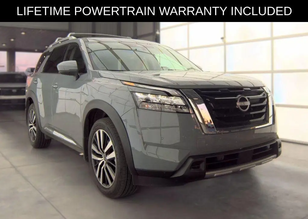 2025 Nissan Pathfinder Platinum