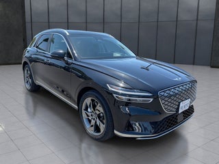 2023 Genesis Electrified GV70 Advanced