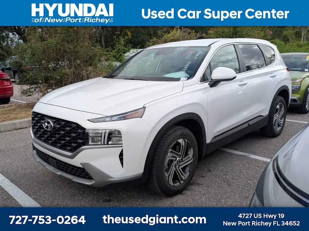2023 Hyundai Santa Fe SE