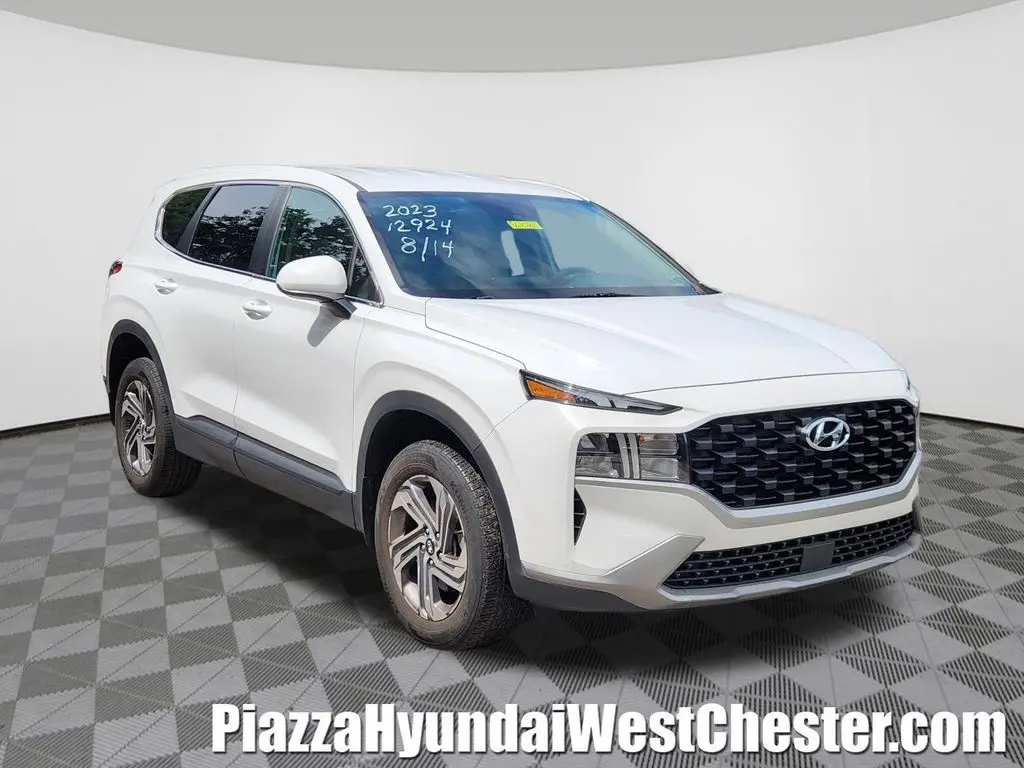 2023 Hyundai Santa Fe SE